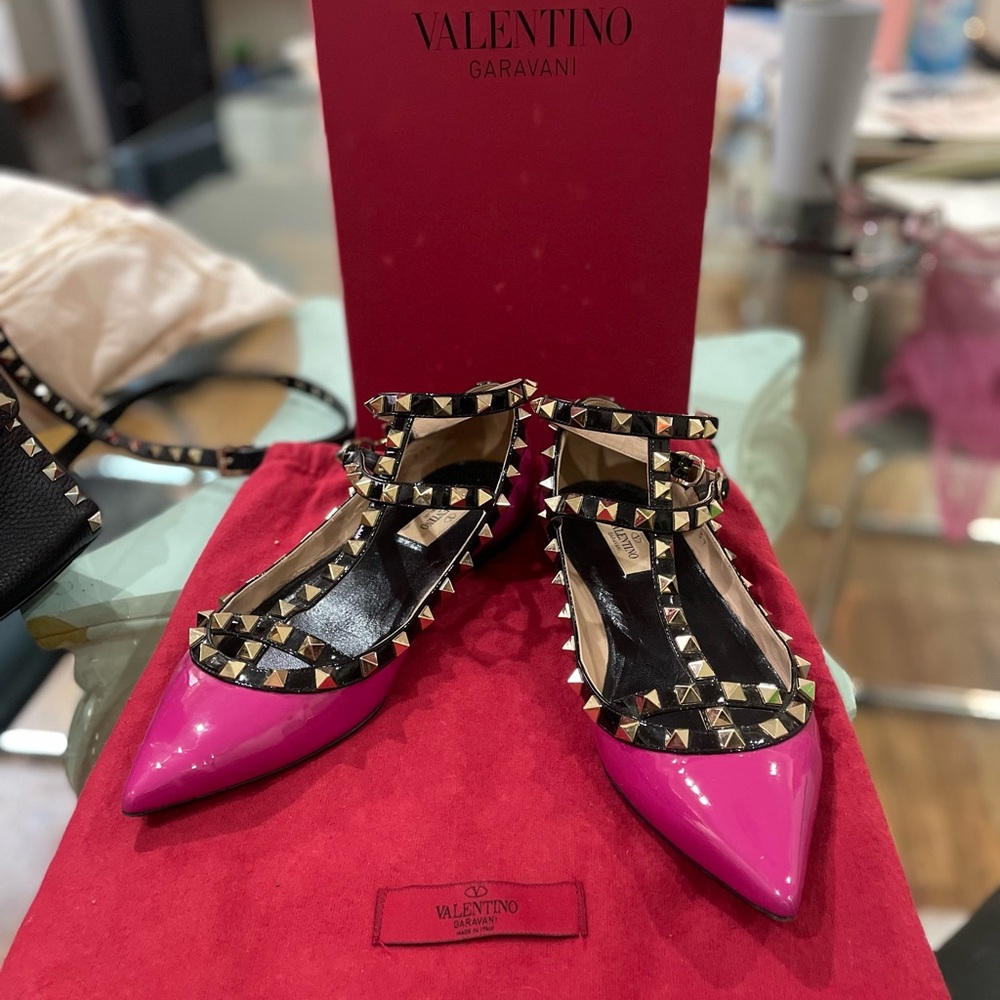 Limited Edition Velentino Garavani Ballerina… Size 7 1/2… Slightly used…